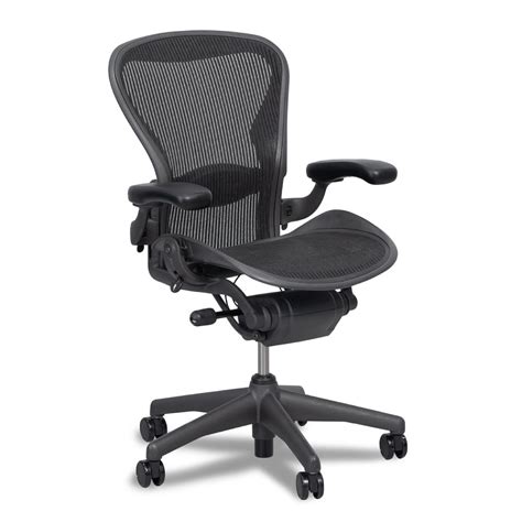 herman miller aeron weight